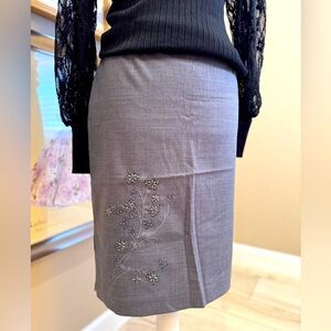 5 for $30 OLD NAVY Gray Pencil Skirt Knee-Length with Sequin Embellishments